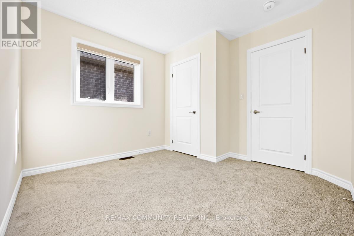 1169 Sea Mist Street, Pickering, Ontario  L1X 0R1 - Photo 17 - E12902662