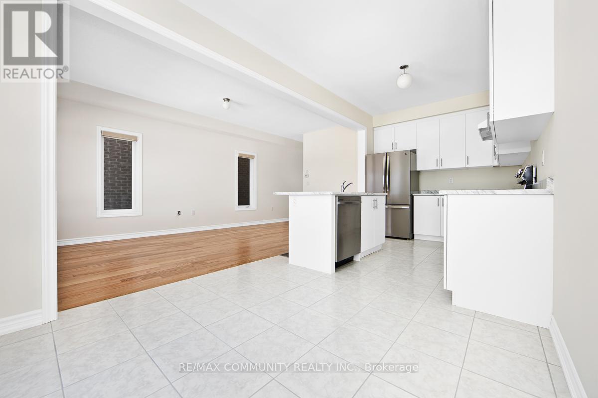 1169 Sea Mist Street, Pickering, Ontario  L1X 0R1 - Photo 9 - E12902662