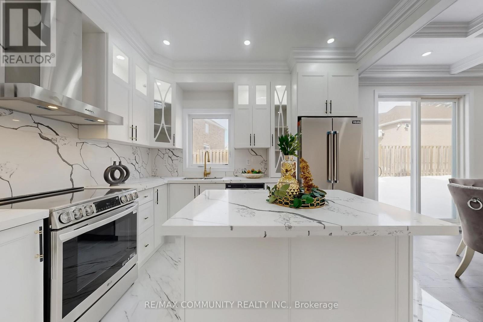 7 - 1741 Fairport Road, Pickering, Ontario  L1V 1S9 - Photo 13 - E12902798