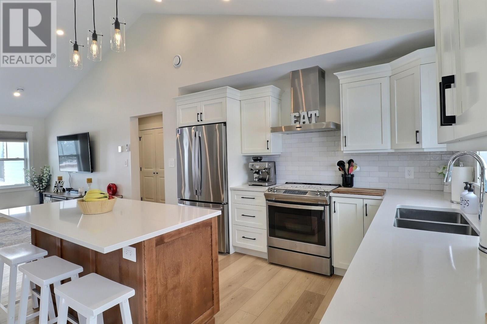 50 Glenfinnan Point Road, Glenfinnan, Prince Edward Island  C1B 2Z9 - Photo 7 - 202603741