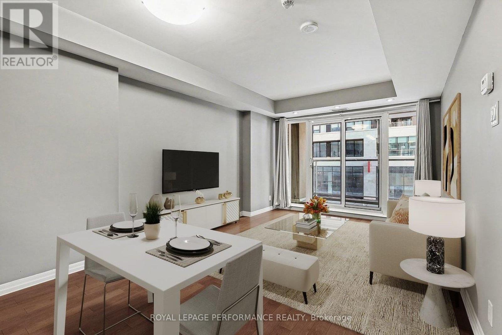 204 - 242 Rideau Street, Ottawa, Ontario  K1N 0B7 - Photo 2 - X12902864