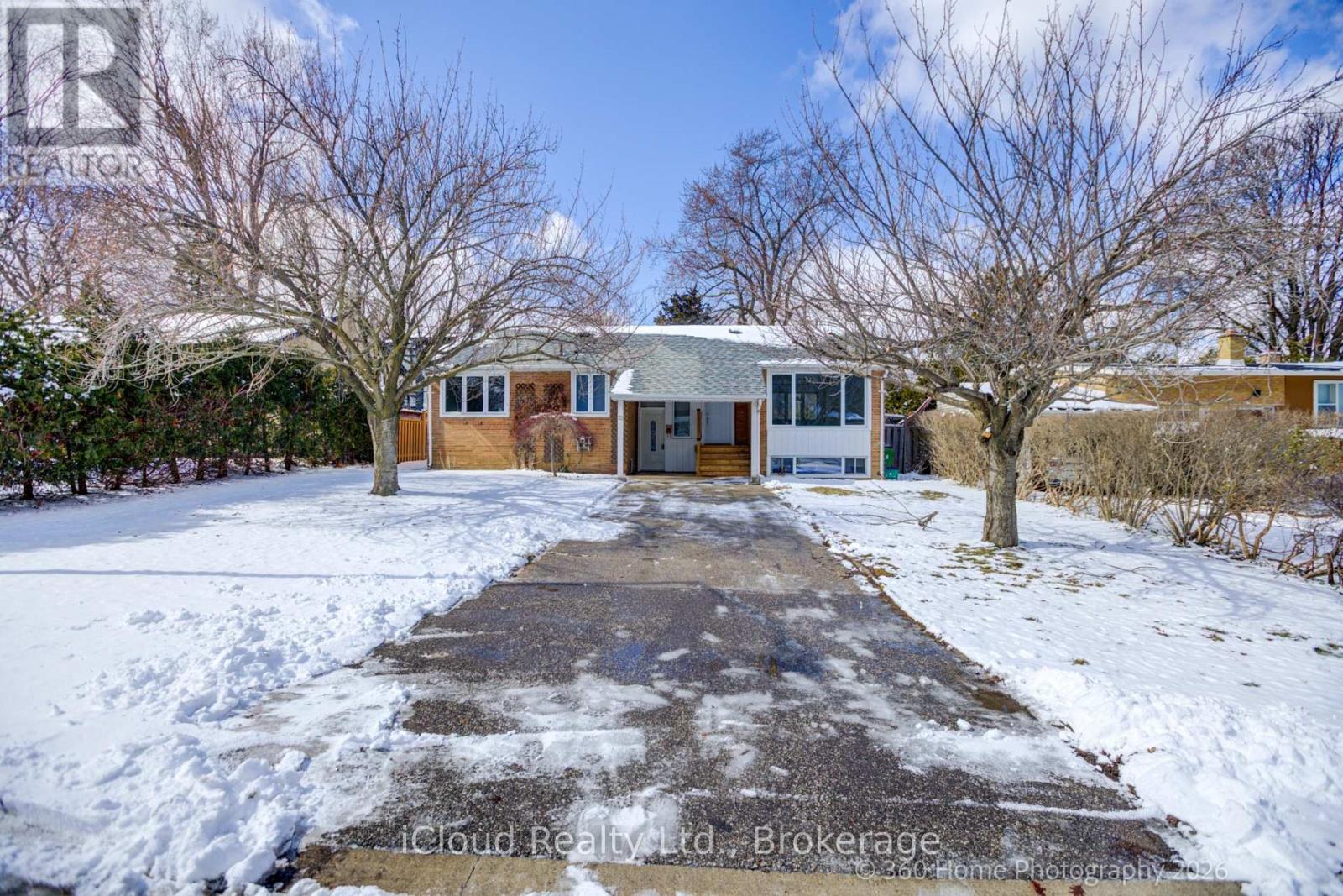 73 BERKINSHAW CRESCENT, Toronto, Ontario