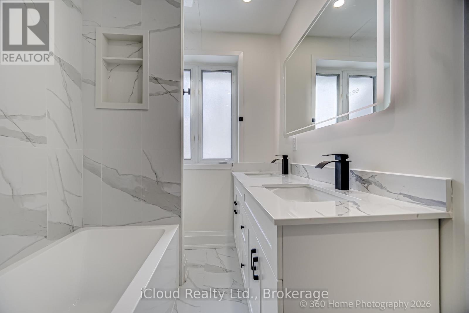 73 Berkinshaw Crescent, Toronto, Ontario  M3B 2T1 - Photo 22 - C12902558