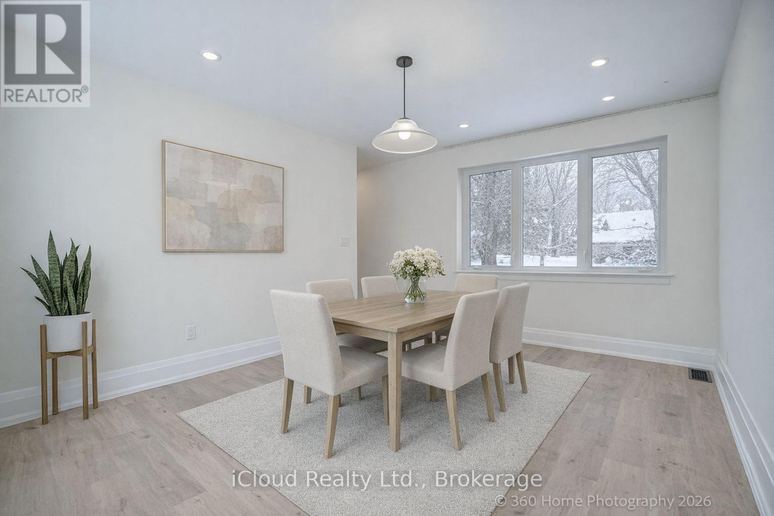 73 Berkinshaw Crescent, Toronto, Ontario  M3B 2T1 - Photo 9 - C12902558