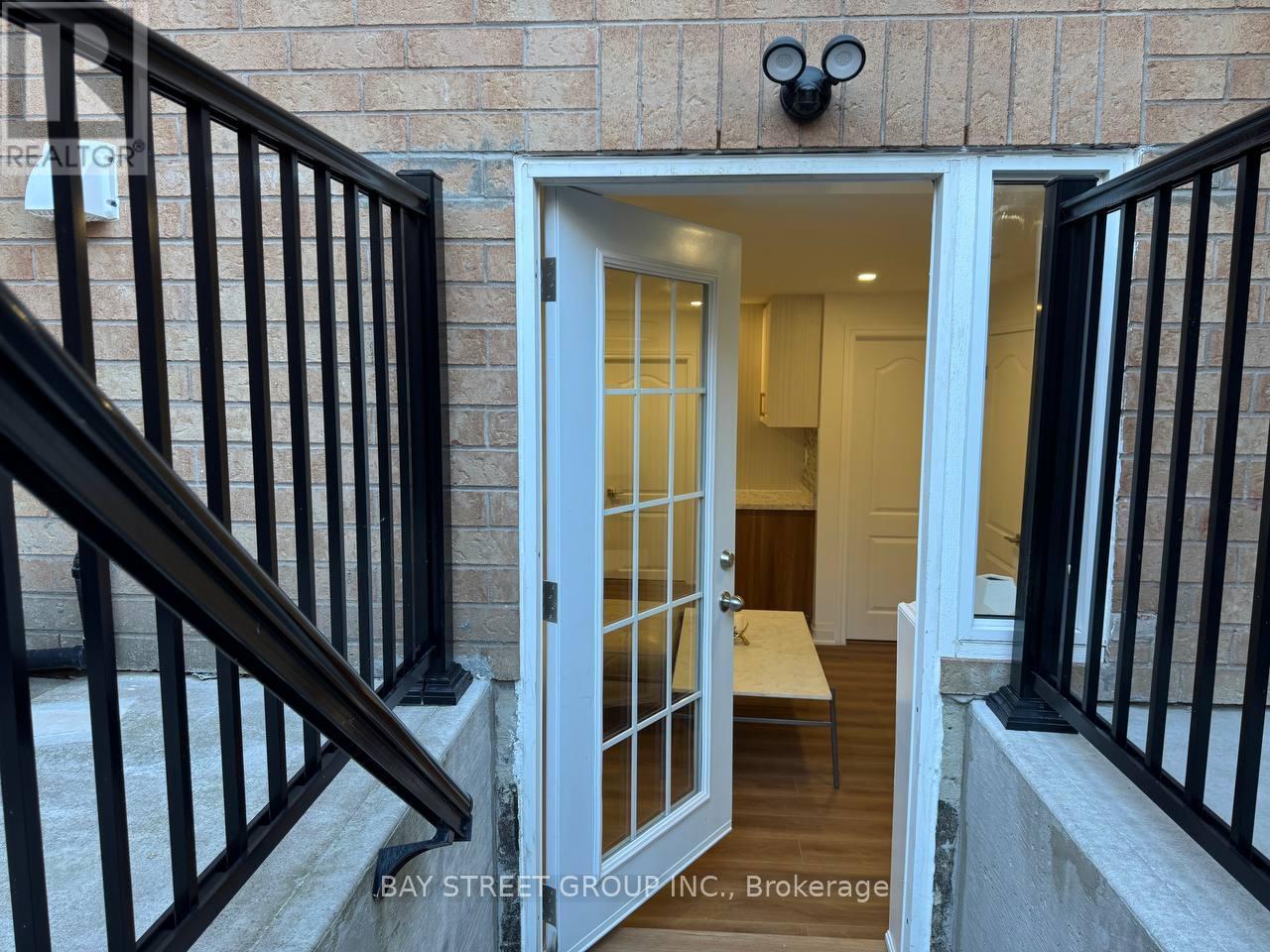 49 Chiara Drive, Vaughan (Vellore Village), Ontario  L6A 3K3 - Photo 12 - N12902718