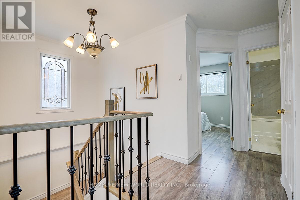 715 Irwin Crescent, Newmarket, Ontario  L3Y 5A4 - Photo 16 - N12902774