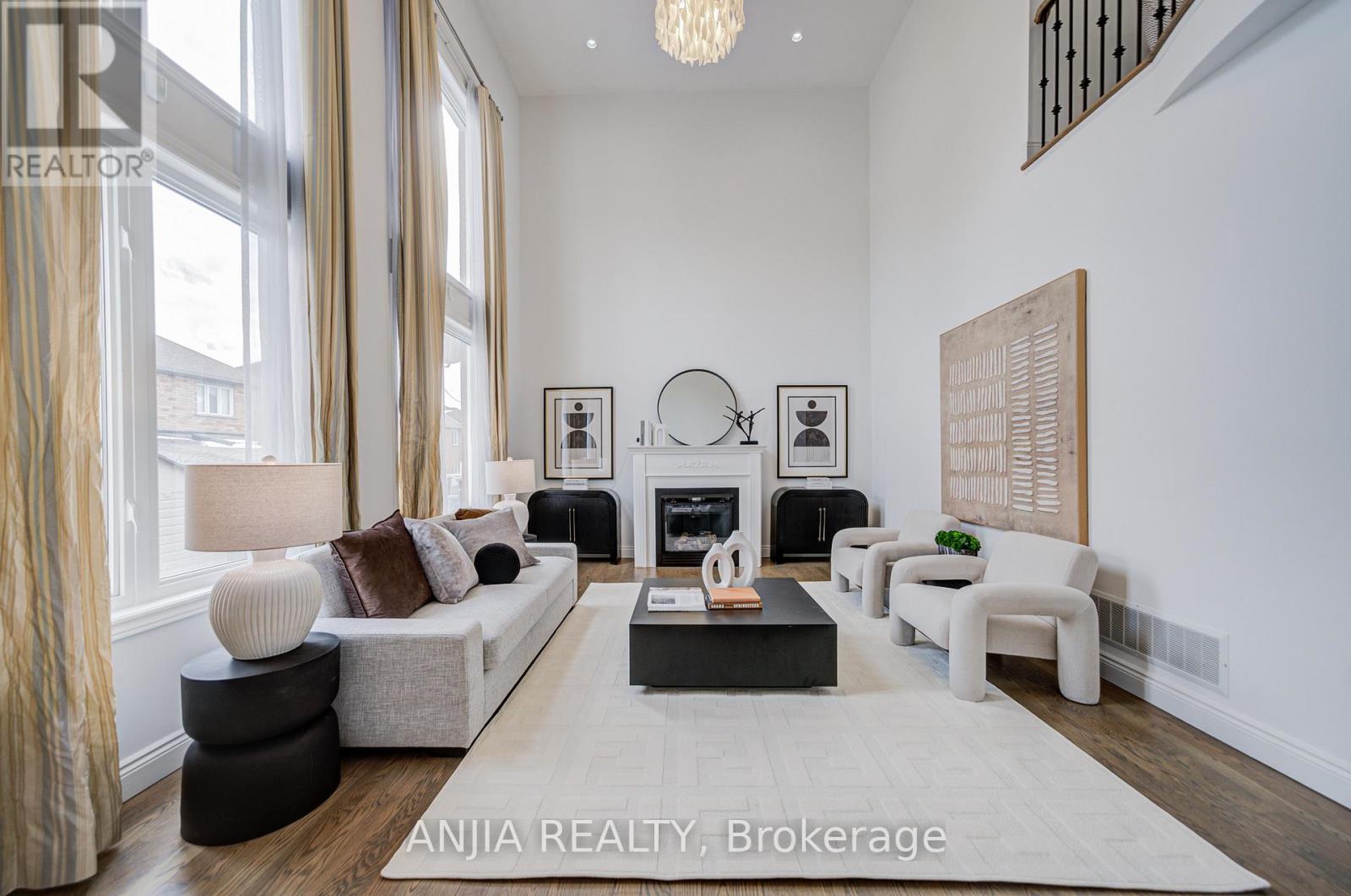 10 Golden Meadow Drive, Markham, Ontario  L6E 1V8 - Photo 16 - N12902852