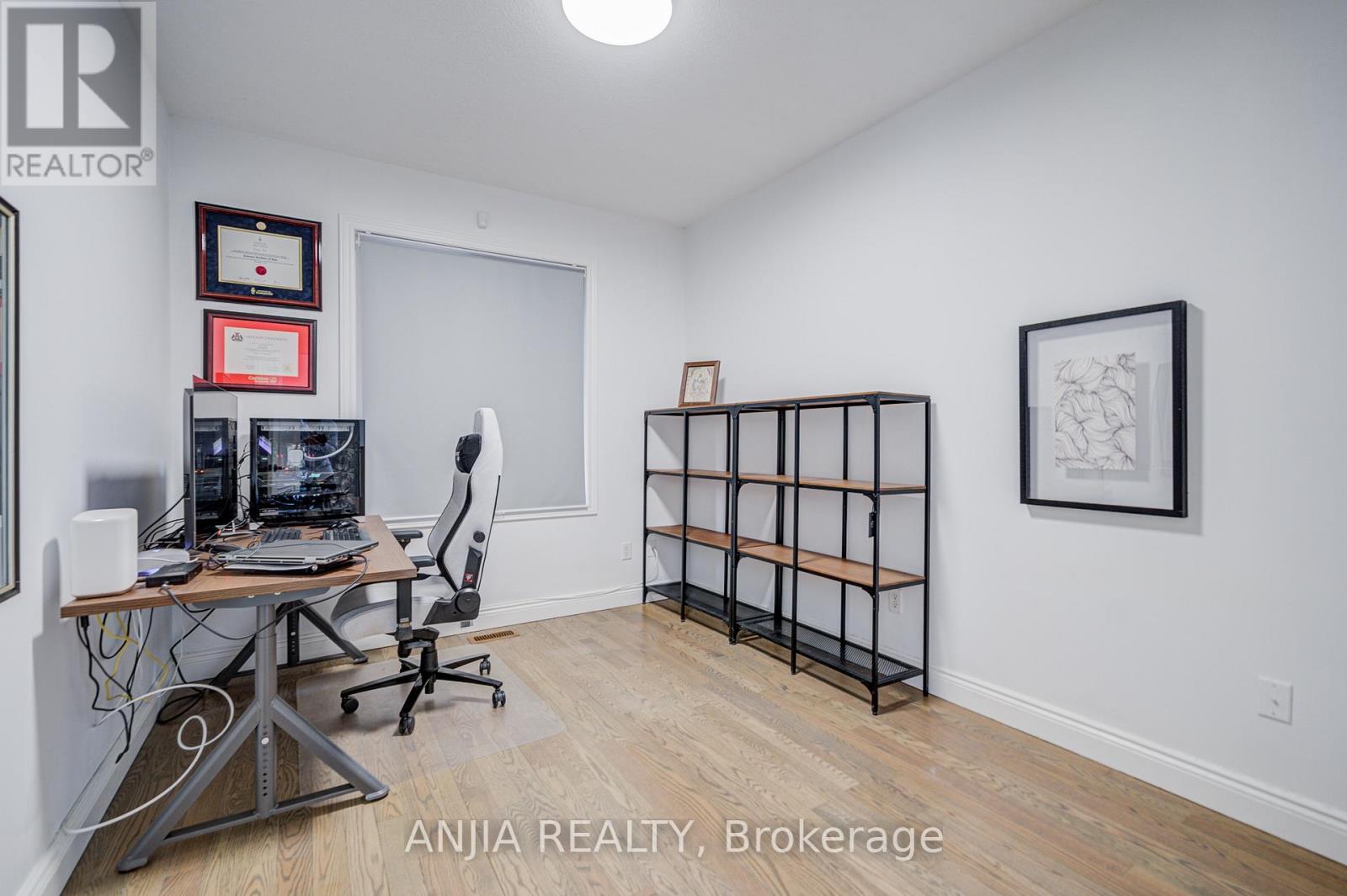 10 Golden Meadow Drive, Markham, Ontario  L6E 1V8 - Photo 26 - N12902852