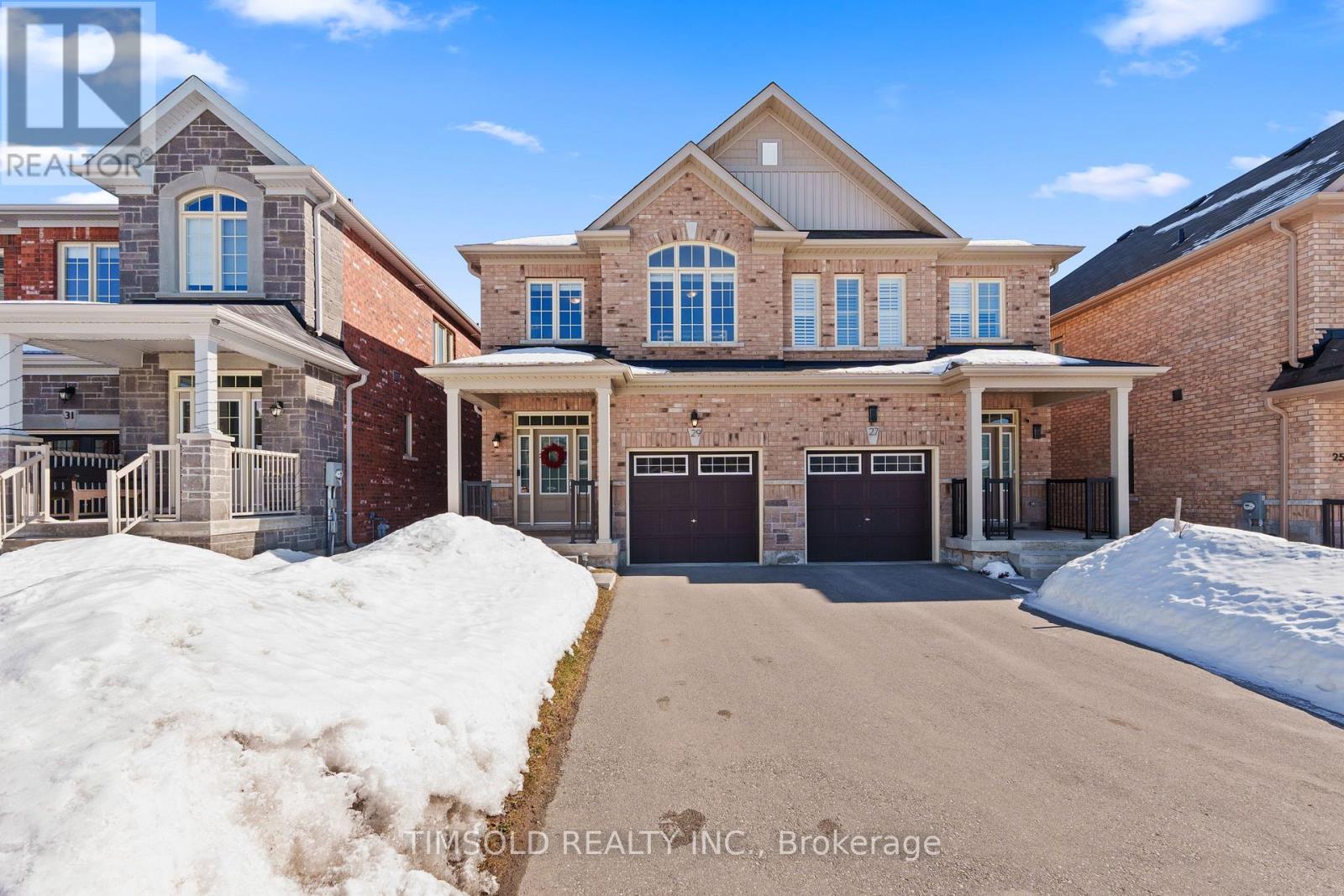 29 Robb Thompson Road, East Gwillimbury, Ontario  L0G 1M0 - Photo 1 - N12902874