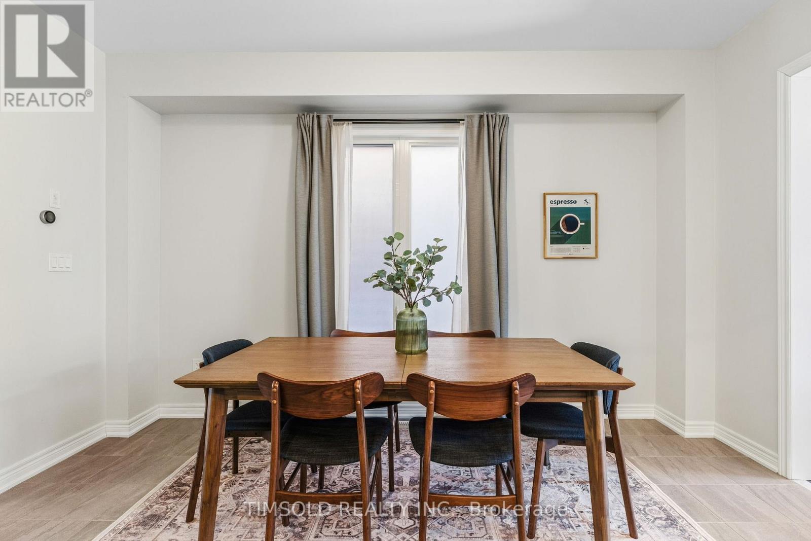 29 Robb Thompson Road, East Gwillimbury, Ontario  L0G 1M0 - Photo 10 - N12902874