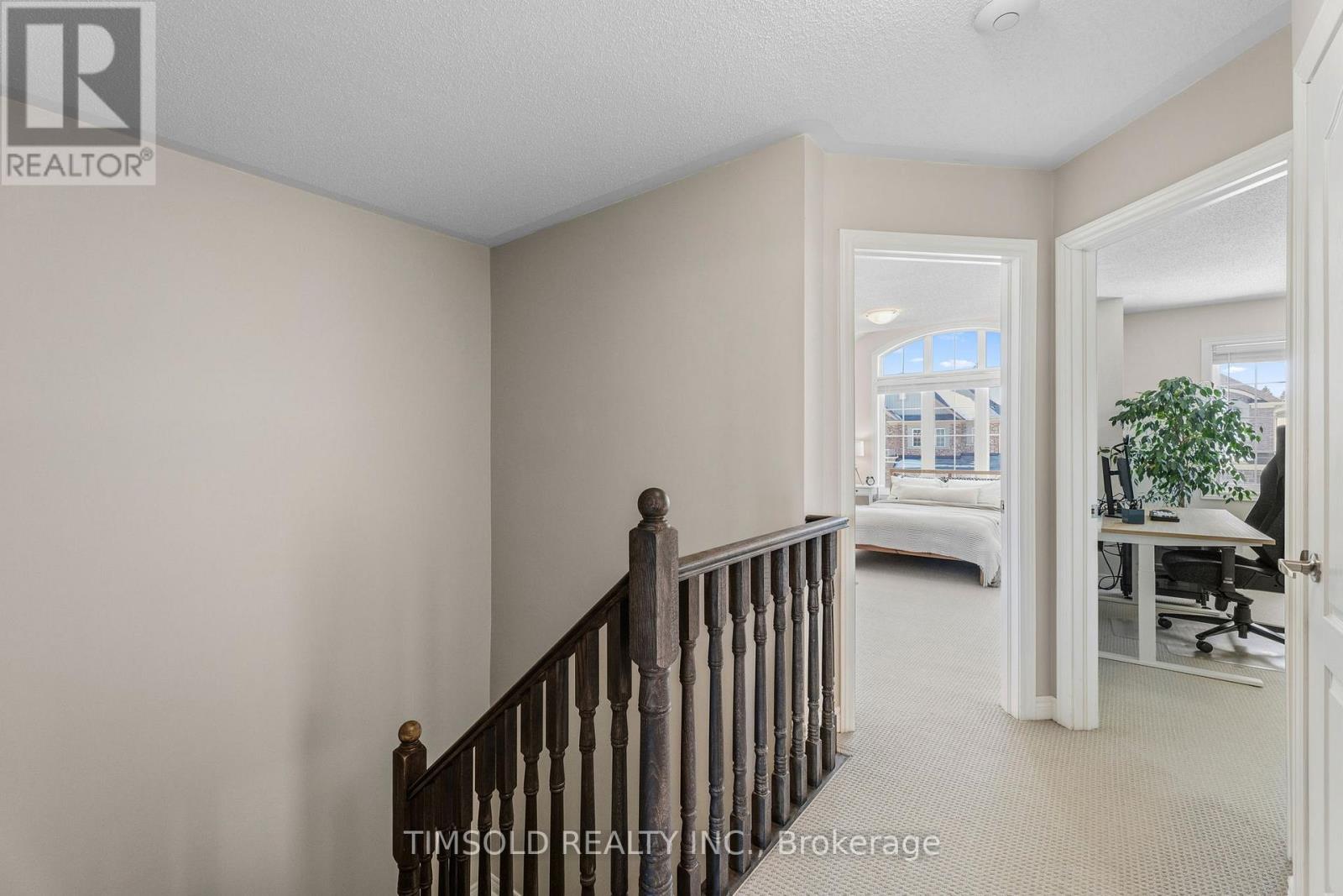 29 Robb Thompson Road, East Gwillimbury, Ontario  L0G 1M0 - Photo 23 - N12902874