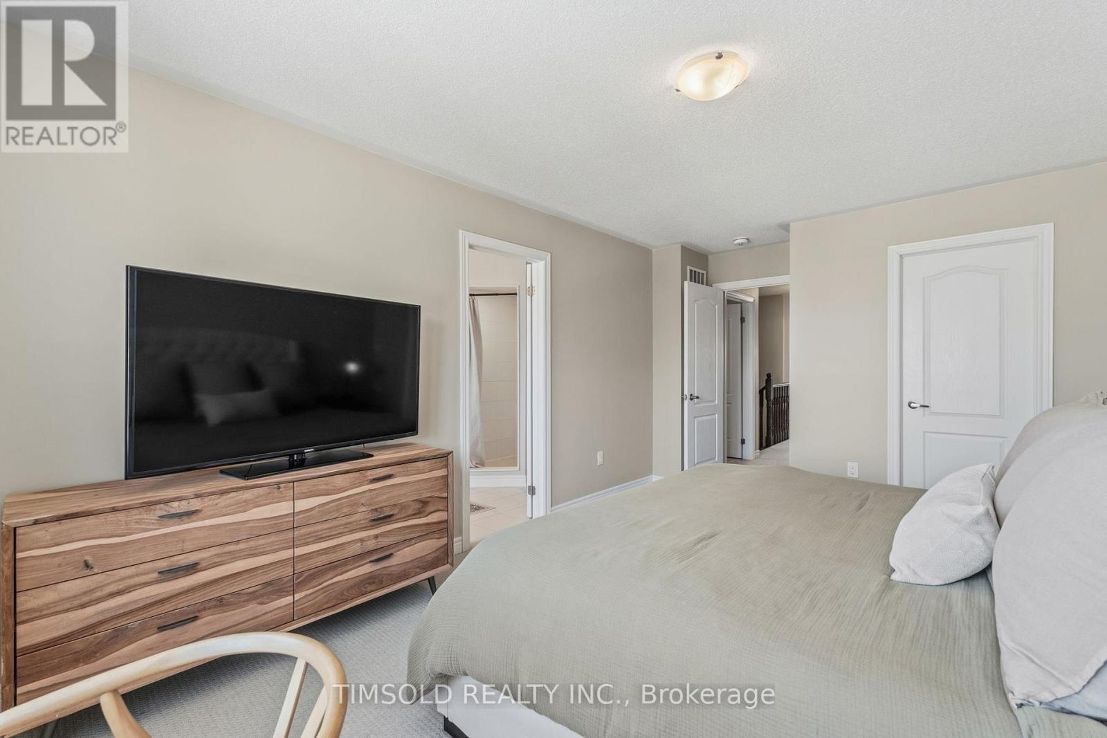 29 Robb Thompson Road, East Gwillimbury, Ontario  L0G 1M0 - Photo 26 - N12902874