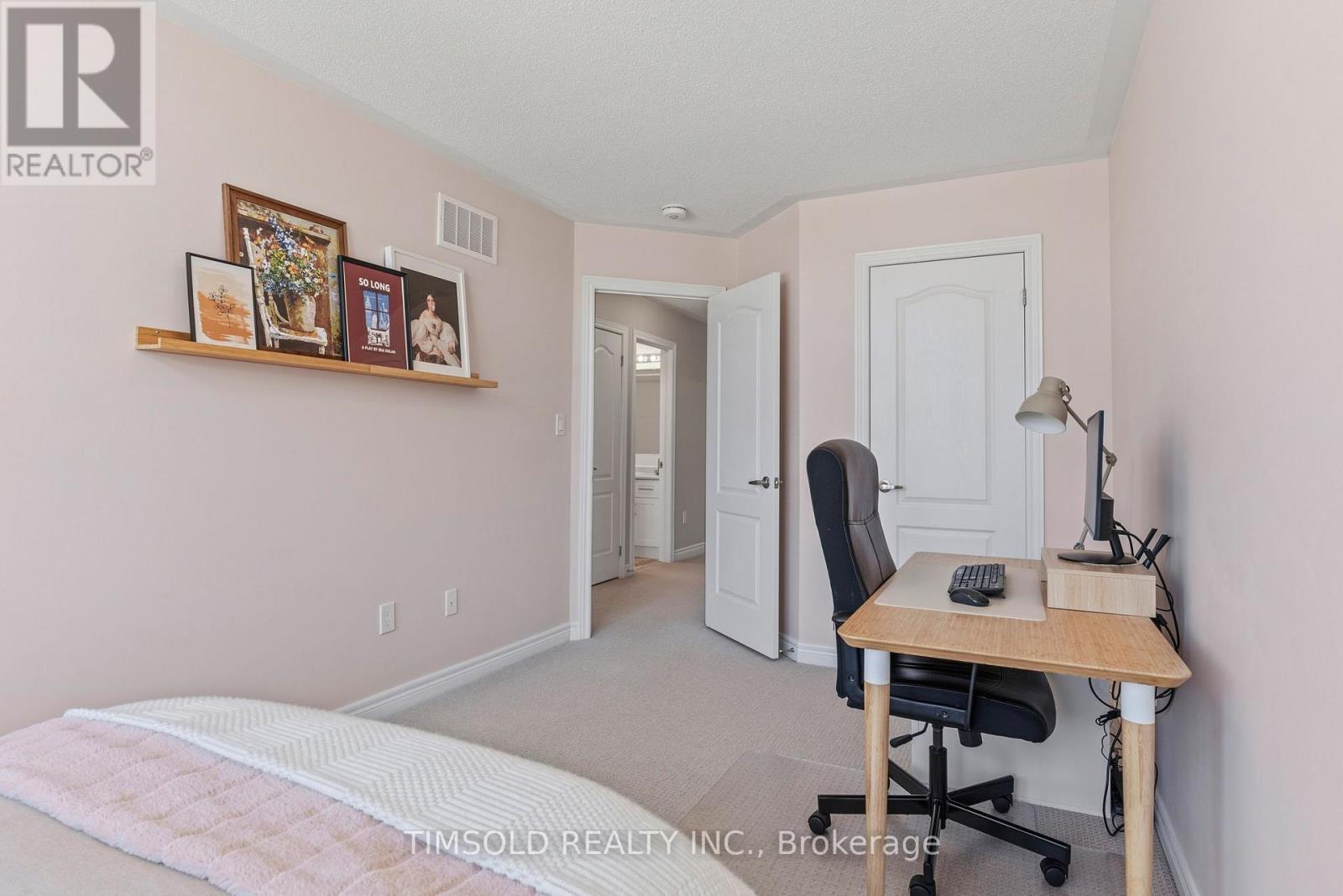 29 Robb Thompson Road, East Gwillimbury, Ontario  L0G 1M0 - Photo 34 - N12902874