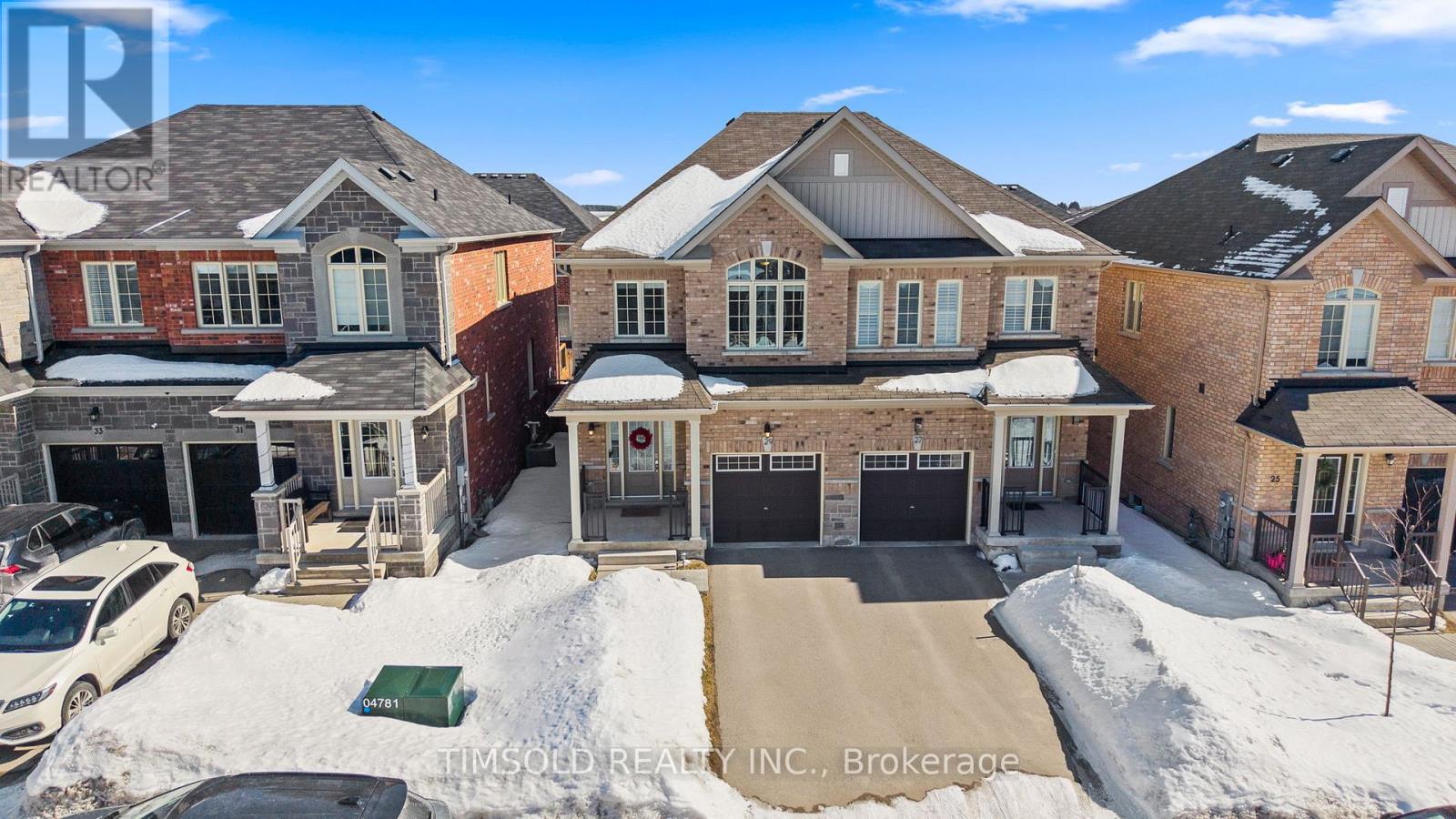 29 Robb Thompson Road, East Gwillimbury, Ontario  L0G 1M0 - Photo 47 - N12902874