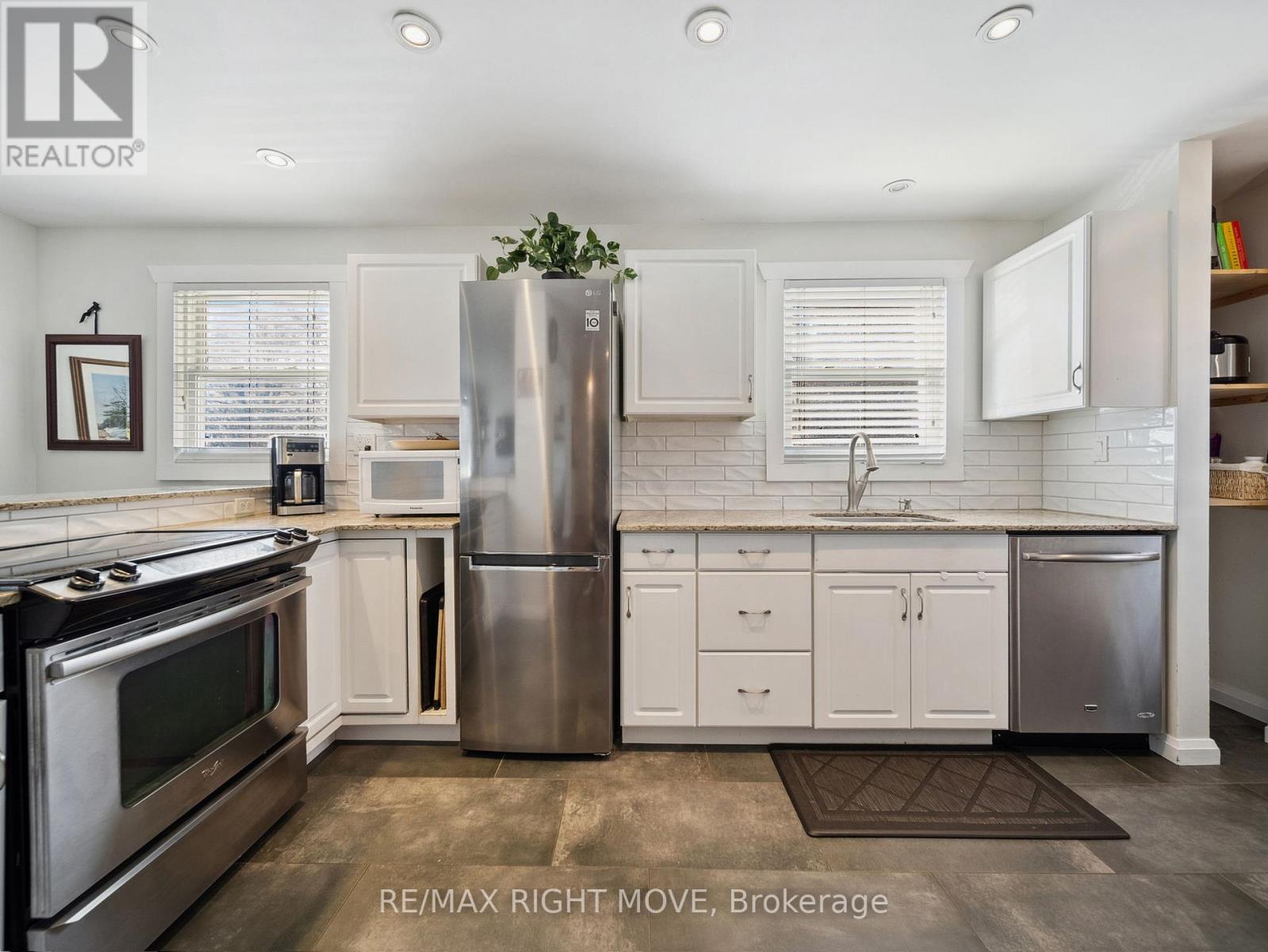 603 High Street, Orillia, Ontario  L3V 4Y2 - Photo 11 - S12902814