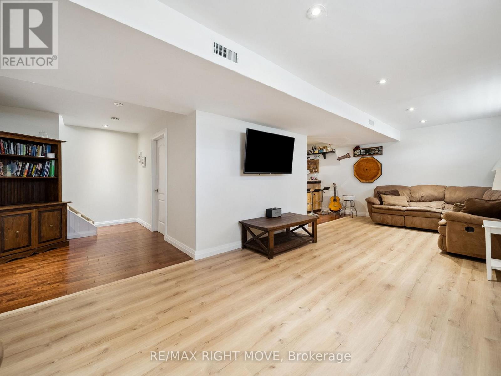 603 High Street, Orillia, Ontario  L3V 4Y2 - Photo 21 - S12902814