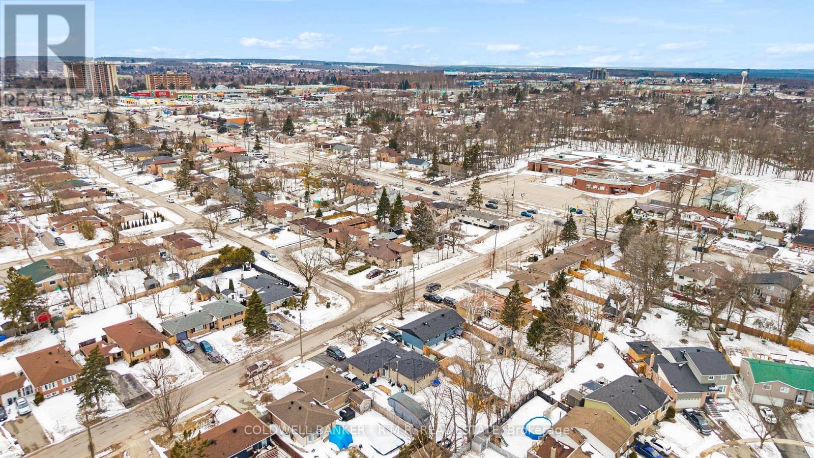 8 Charlbrook Avenue, Barrie (Cundles East), Ontario  L4M 2Y4 - Photo 39 - S12902850