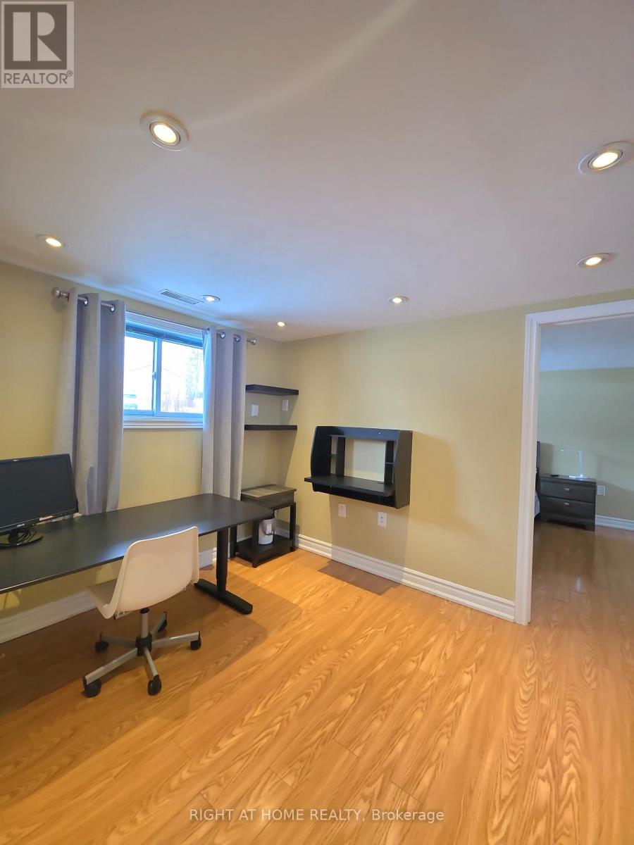 438 Forest Avenue S, Orillia, Ontario  L3V 4A1 - Photo 14 - S12902922