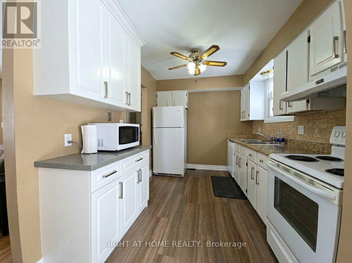 438 Forest Avenue S, Orillia, Ontario  L3V 4A1 - Photo 4 - S12902922