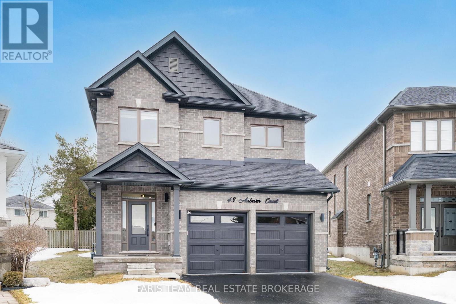 43 Auburn Court, Barrie, Ontario  L4N 0A5 - Photo 4 - S12902520