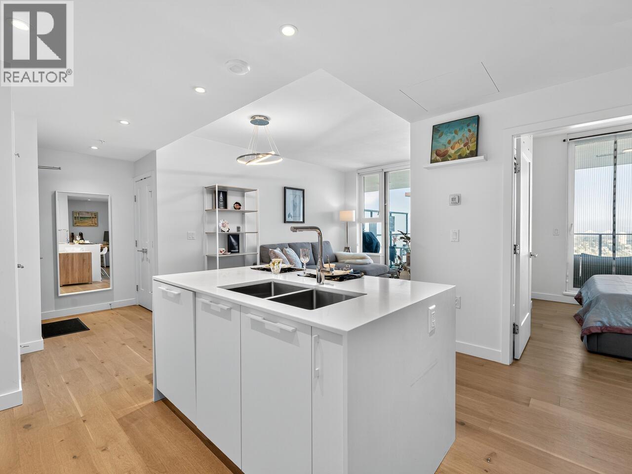 3604 6699 Dunblane Avenue, Burnaby, British Columbia  V5H 0J8 - Photo 5 - R3101672