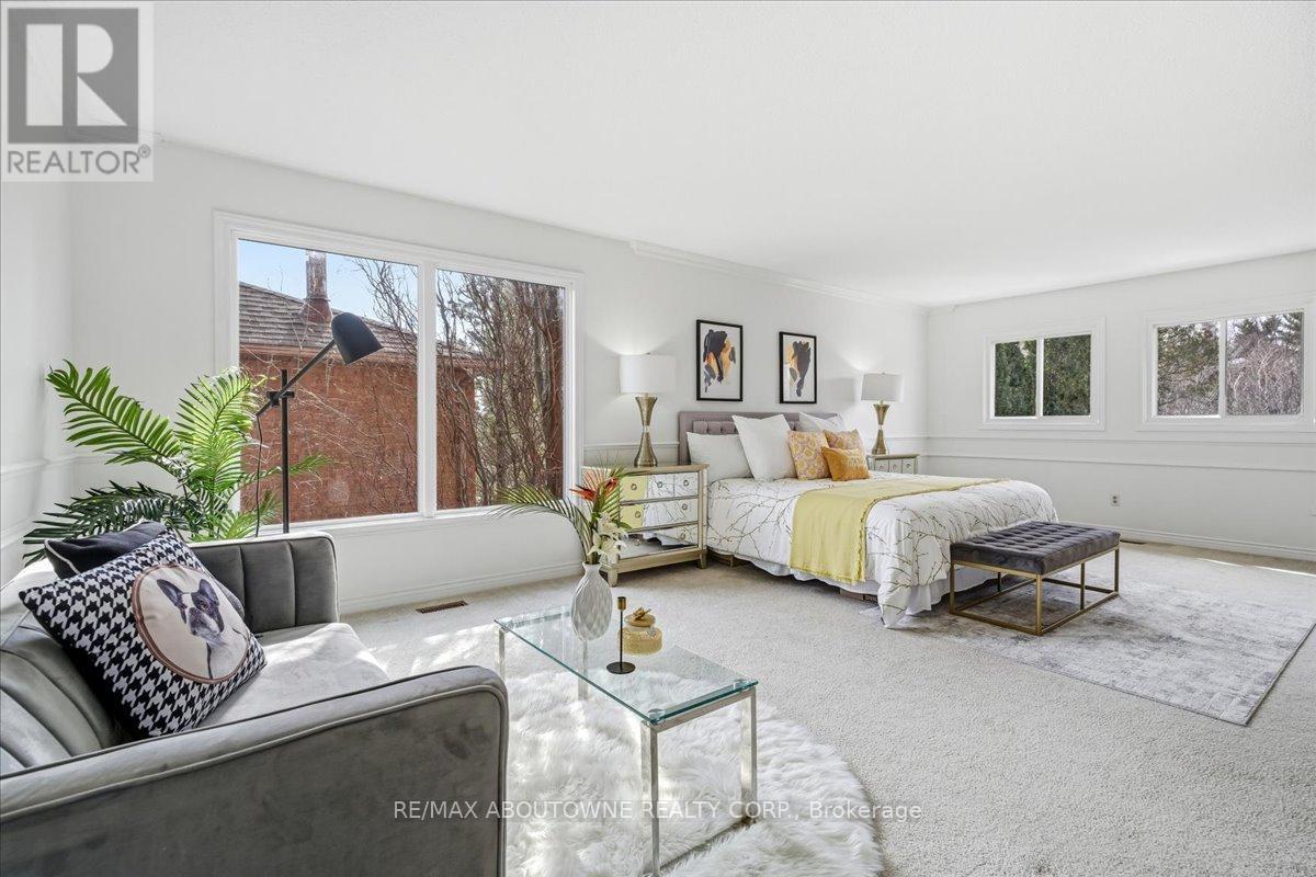 1320 Monks Passage, Oakville, Ontario  L6M 1J5 - Photo 27 - W12902636