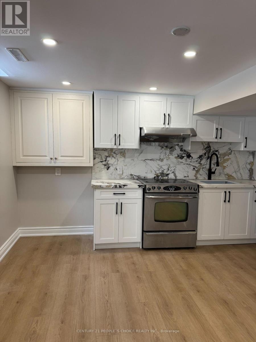 Bsmt - 2456 Brasilia Circle, Mississauga (Meadowvale), Ontario  L5N 2G1 - Photo 3 - W12902652