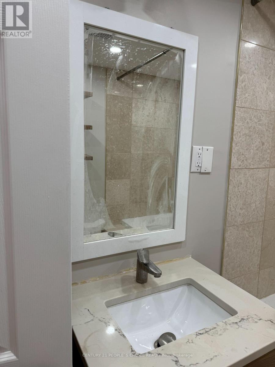 Bsmt - 2456 Brasilia Circle, Mississauga (Meadowvale), Ontario  L5N 2G1 - Photo 9 - W12902652