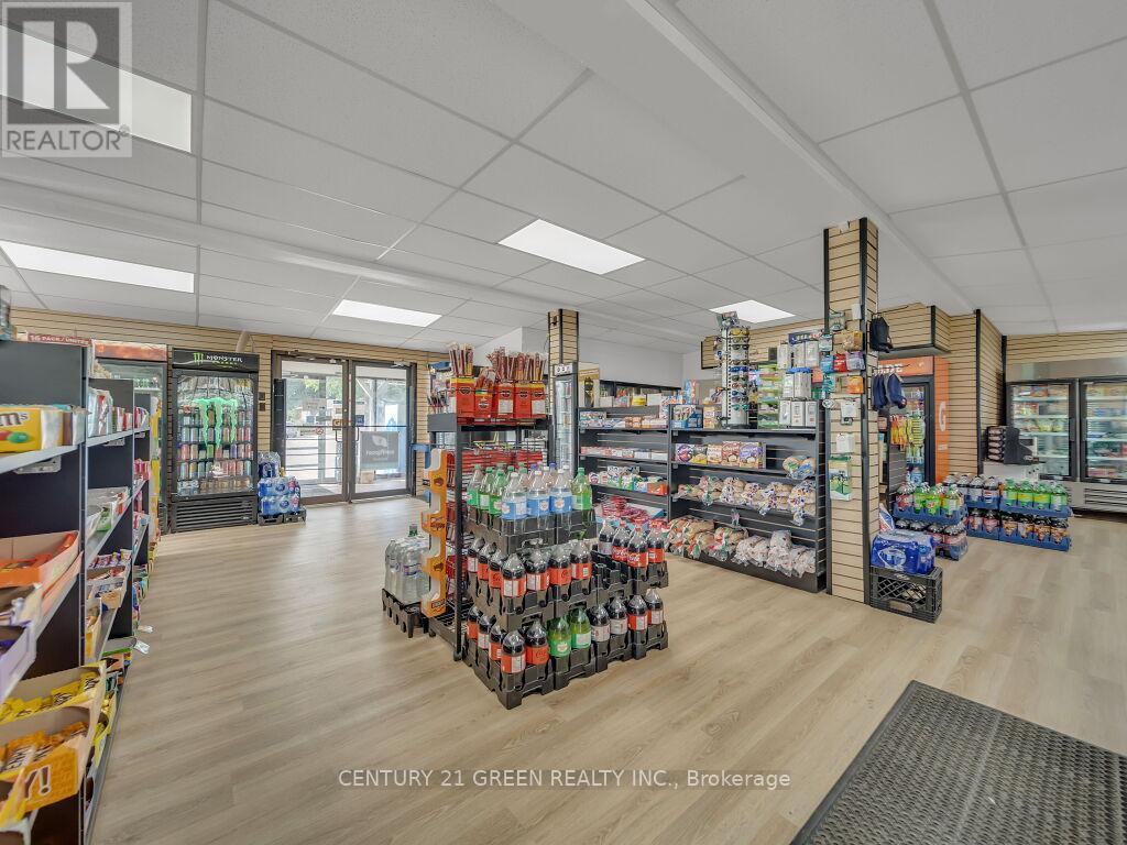 14303 Trafalgar Road, Halton Hills, Ontario  N0B 1H0 - Photo 11 - W12902672