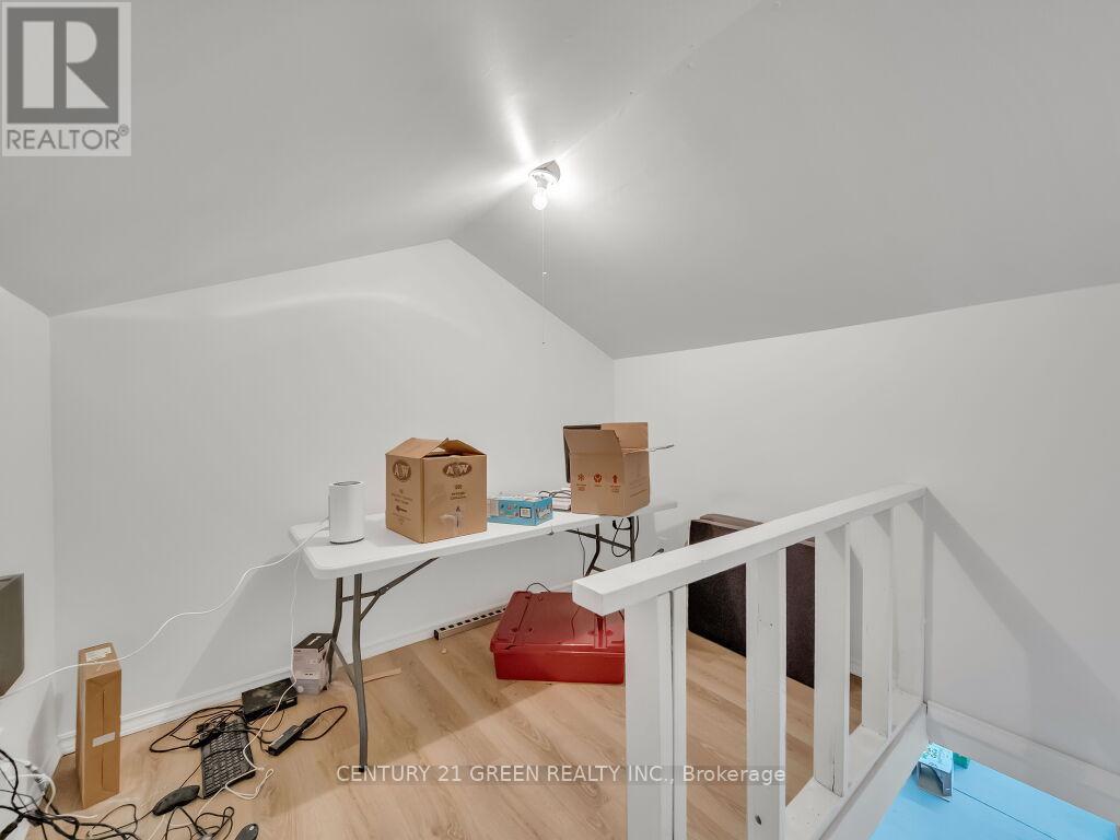 14303 Trafalgar Road, Halton Hills, Ontario  N0B 1H0 - Photo 18 - W12902672