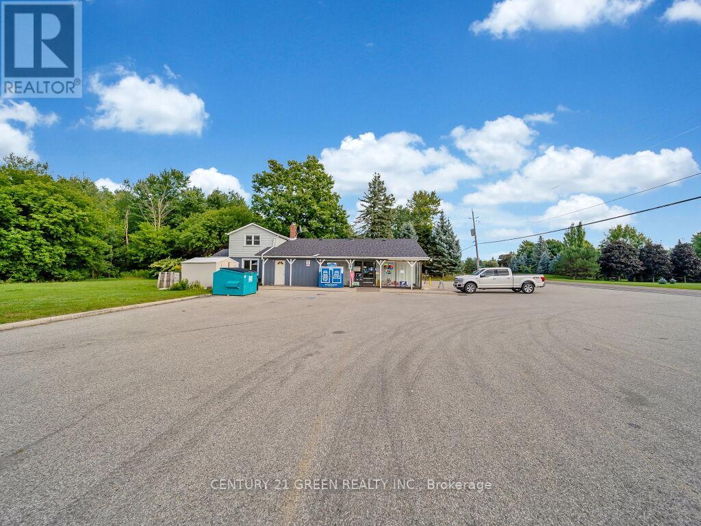 14303 Trafalgar Road, Halton Hills, Ontario  N0B 1H0 - Photo 2 - W12902672