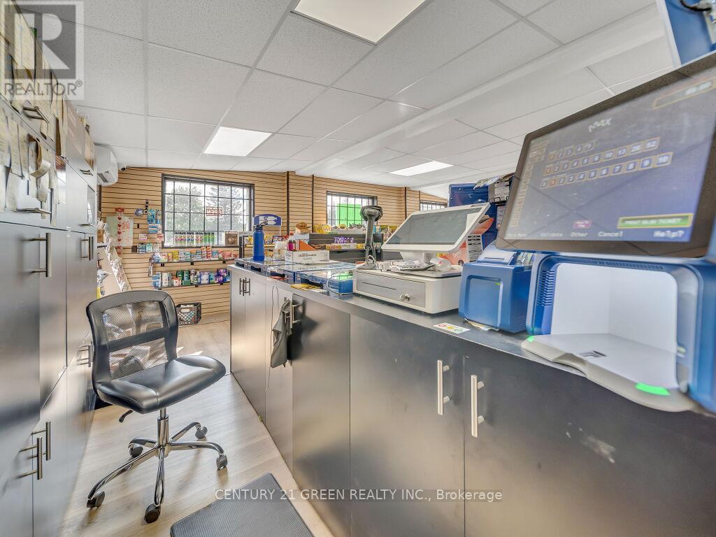 14303 Trafalgar Road, Halton Hills, Ontario  N0B 1H0 - Photo 24 - W12902672