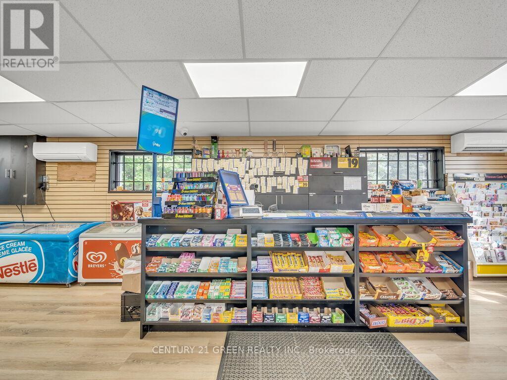 14303 Trafalgar Road, Halton Hills, Ontario  N0B 1H0 - Photo 32 - W12902672