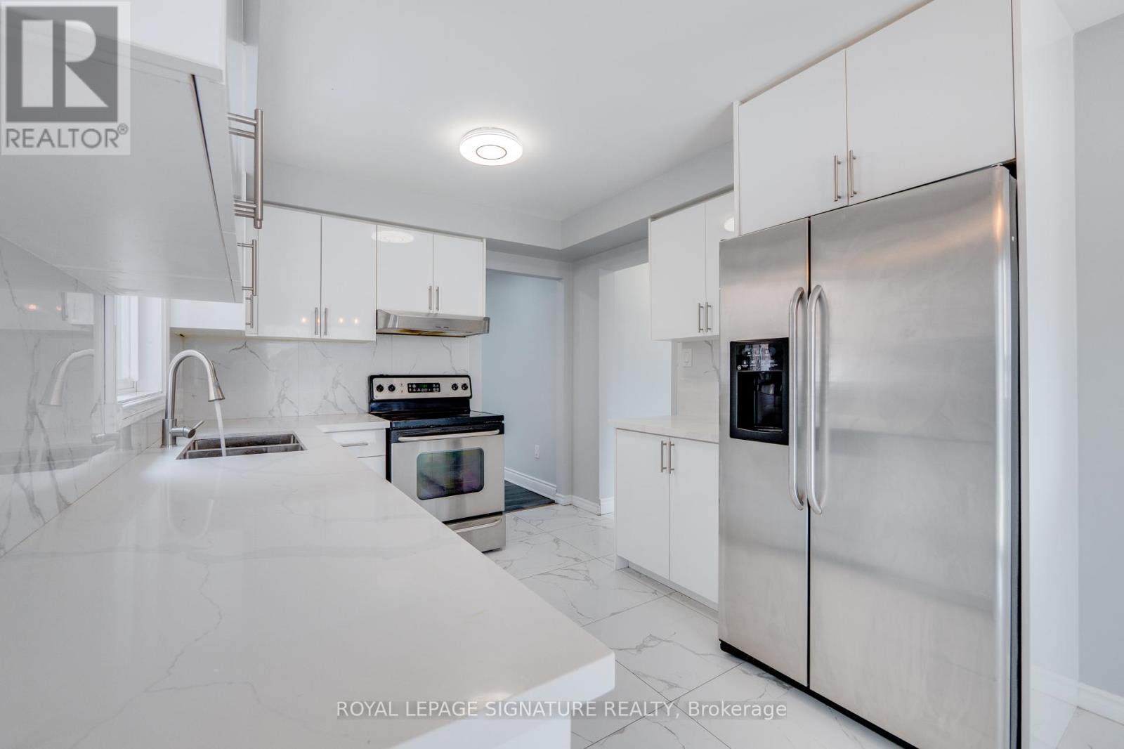 34 Meadowlark Drive, Brampton, Ontario  L6Y 4A7 - Photo 15 - W12902686