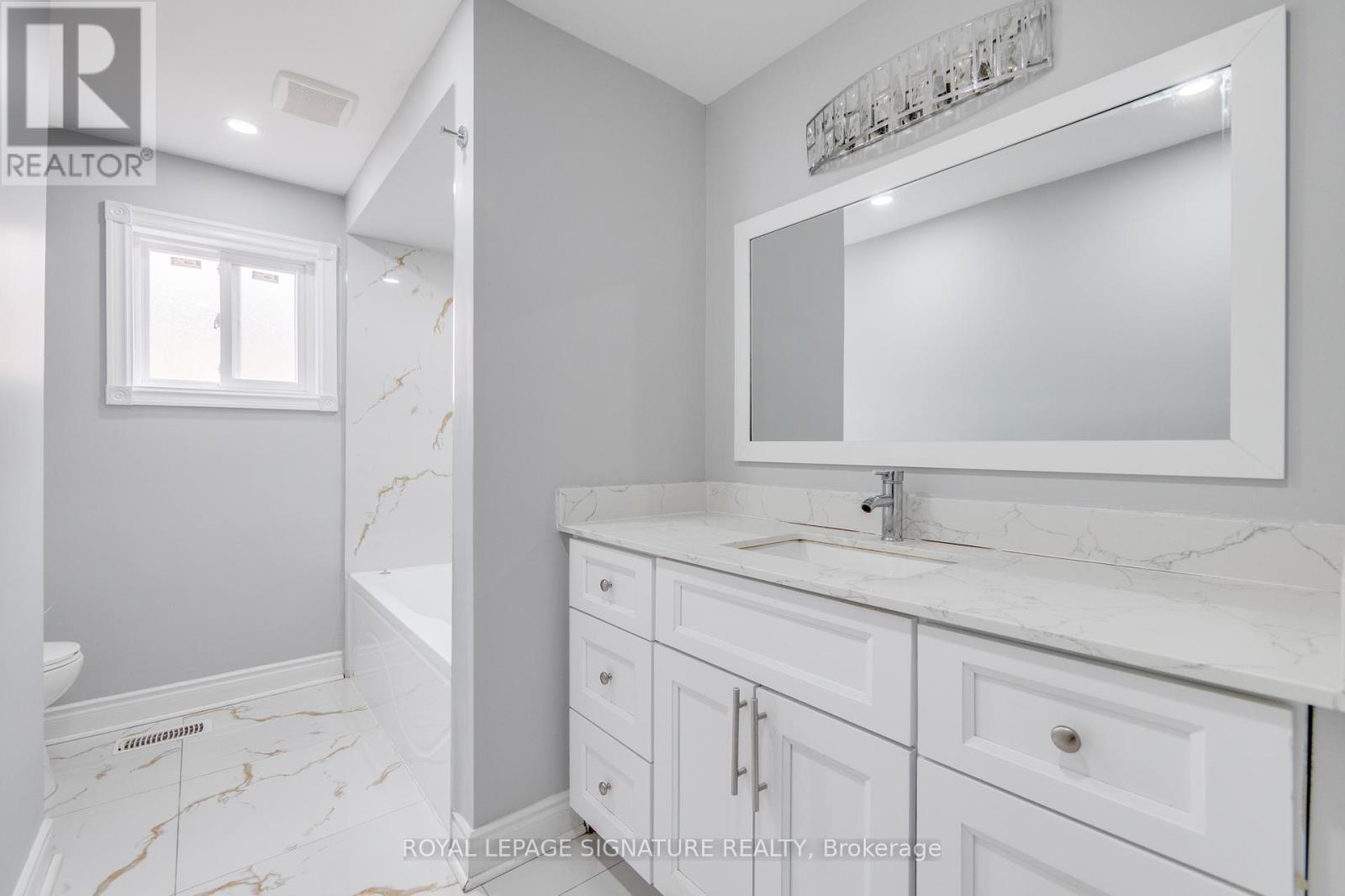 34 Meadowlark Drive, Brampton, Ontario  L6Y 4A7 - Photo 26 - W12902686