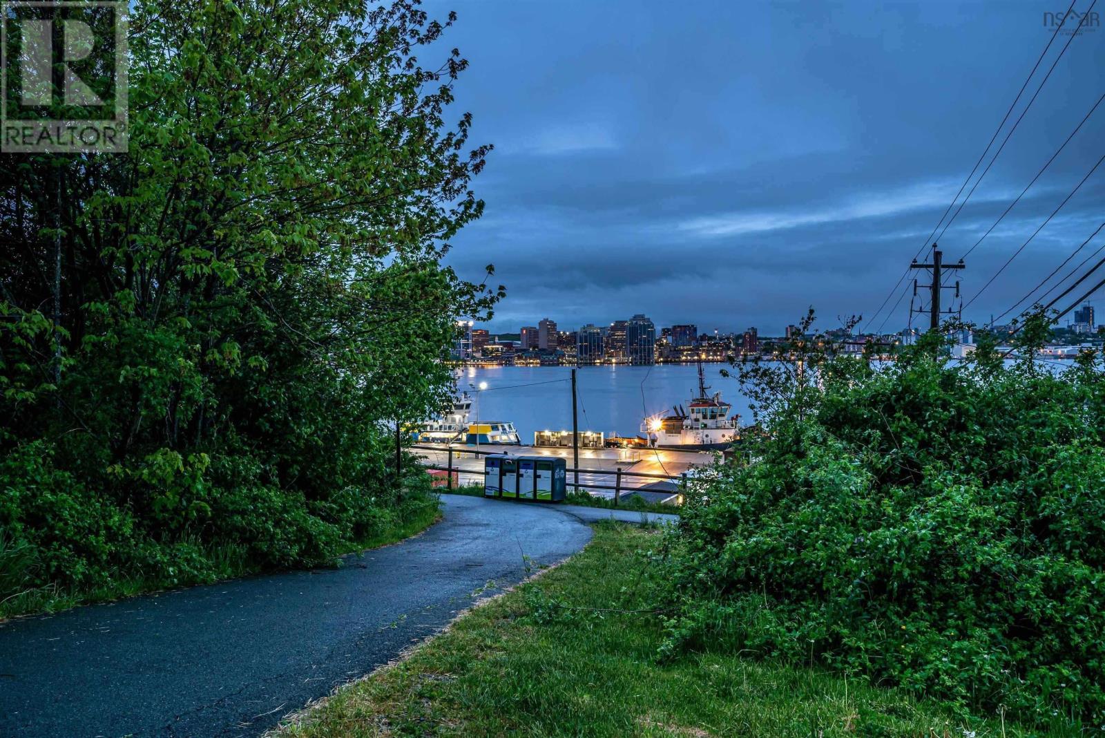 9 Tupper Street, Dartmouth, Nova Scotia B2Y 2G5 - Photo 49 - 202604991