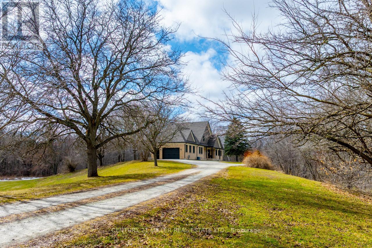 8656 Esquesing Line, Milton, Ontario  L9T 9E2 - Photo 2 - W12902734