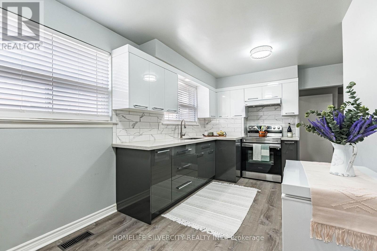 19 Garfield Crescent, Brampton, Ontario  L6V 1V7 - Photo 12 - W12902760