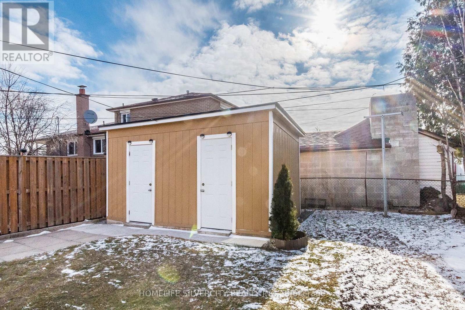 19 Garfield Crescent, Brampton, Ontario  L6V 1V7 - Photo 49 - W12902760