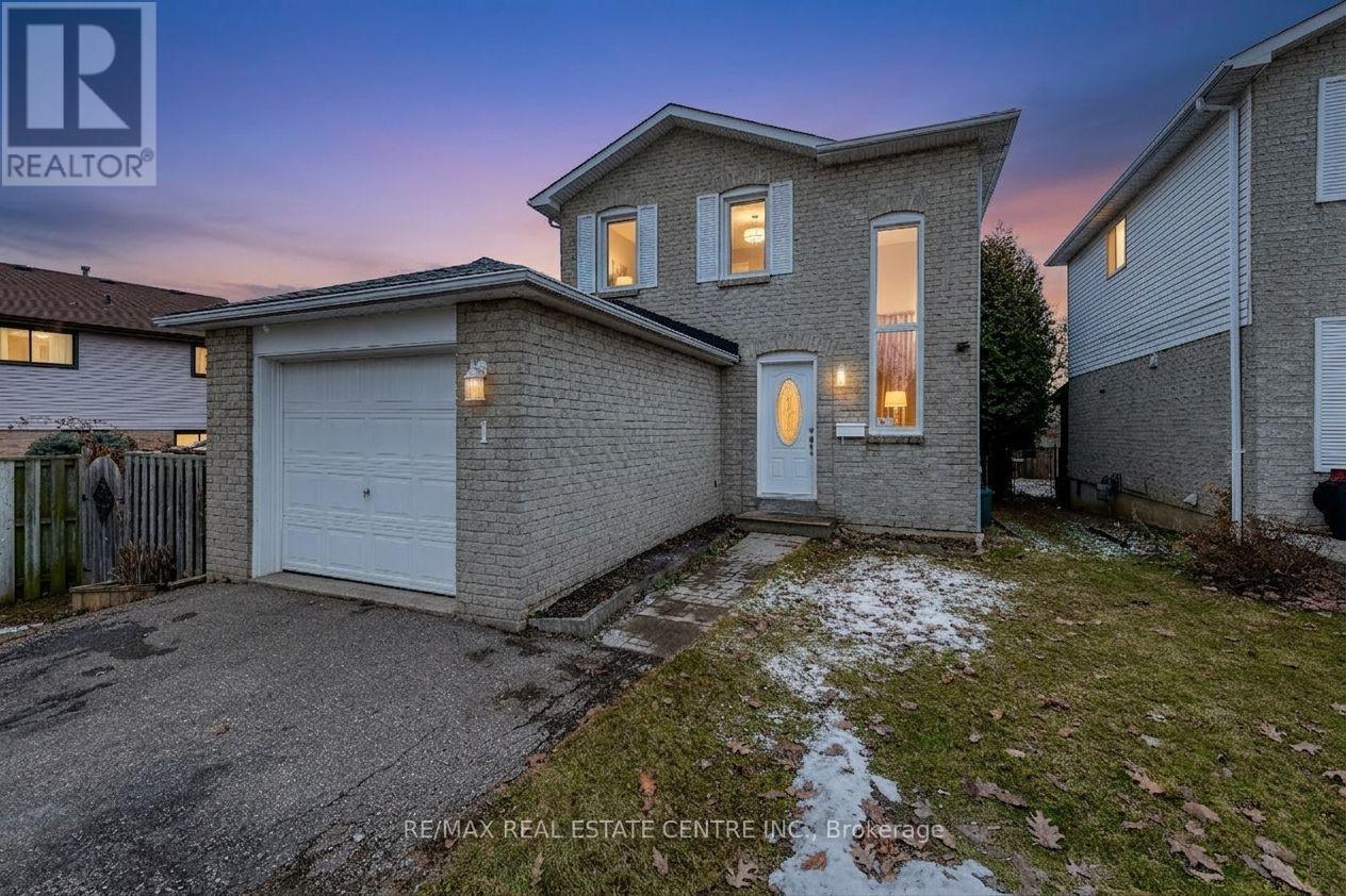 1 Northgate Boulevard, Brampton, Ontario  L6S 4G6 - Photo 2 - W12902764