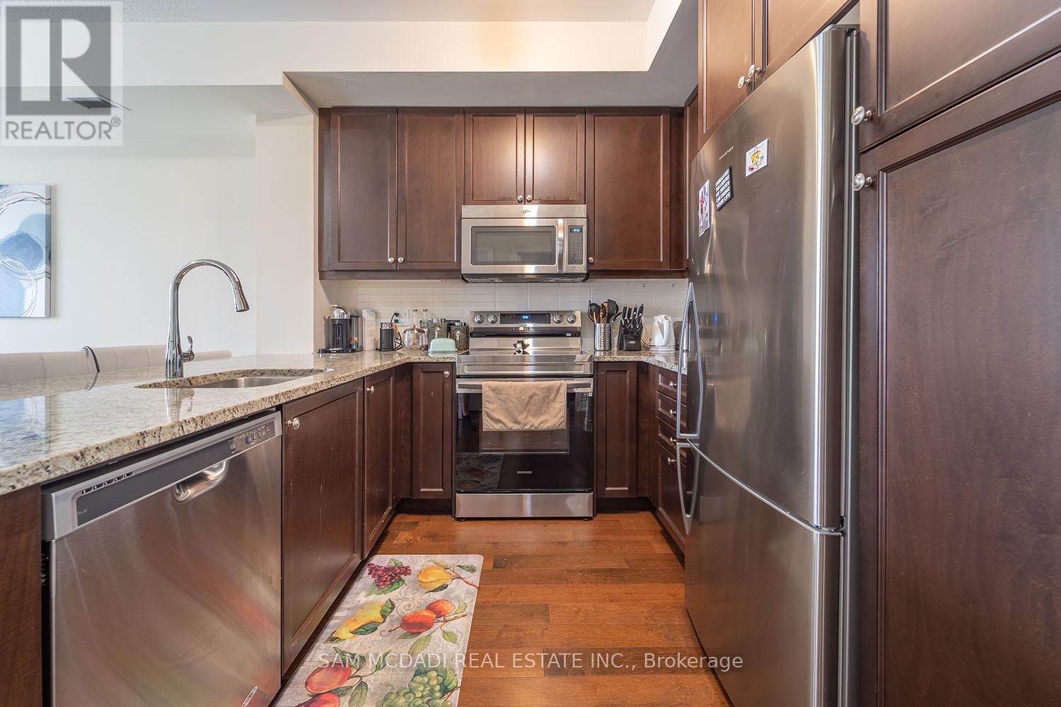 234 - 3170 Erin Mills Parkway, Mississauga, Ontario  L5L 1W8 - Photo 5 - W12902796