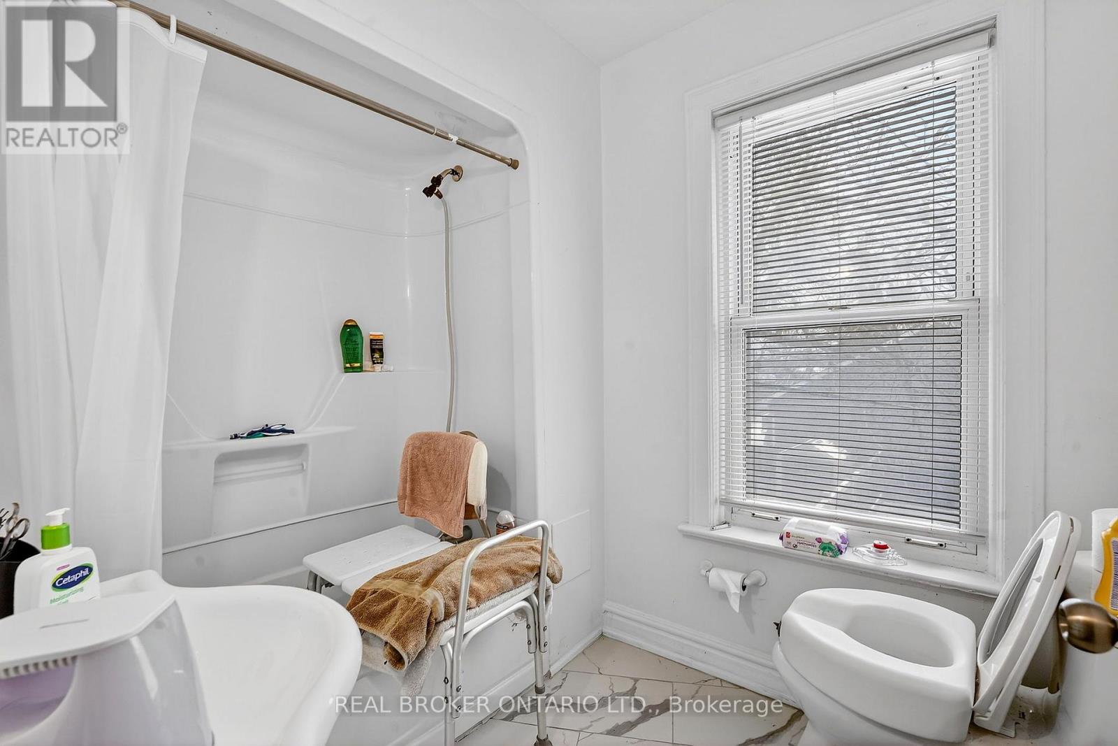 53-55 Wellington Street, Halton Hills, Ontario  L7J 2H1 - Photo 18 - W12902812