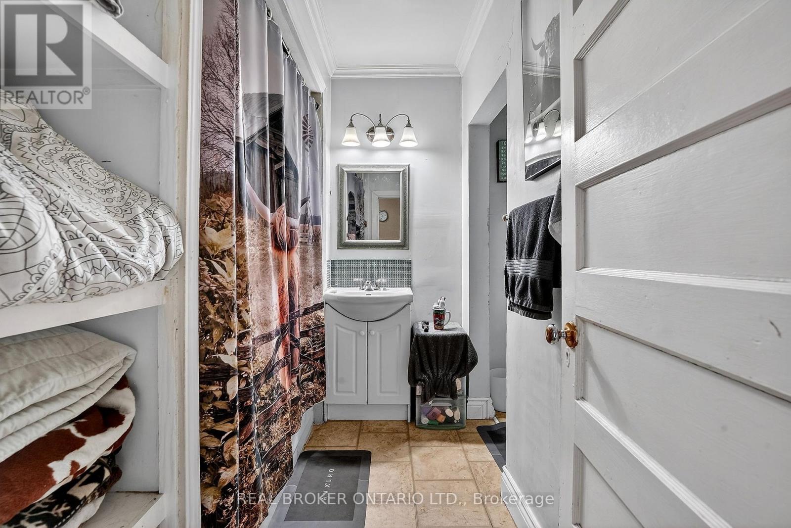 53-55 Wellington Street, Halton Hills, Ontario  L7J 2H1 - Photo 22 - W12902812