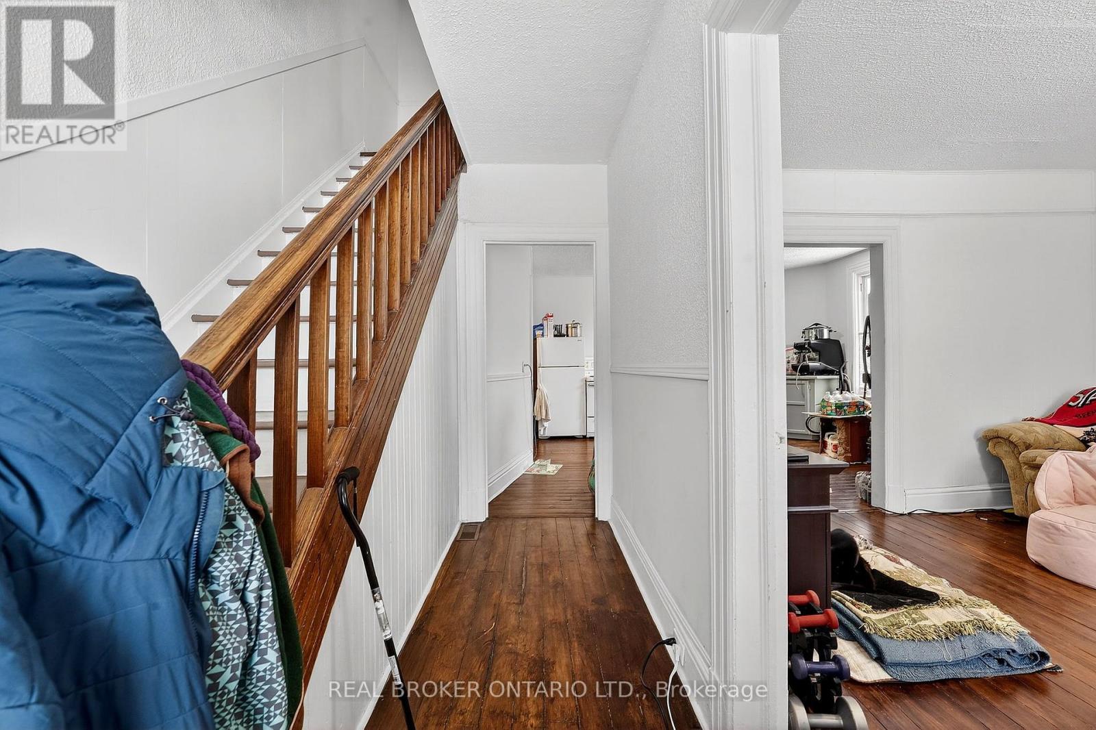 53-55 Wellington Street, Halton Hills, Ontario  L7J 2H1 - Photo 4 - W12902812