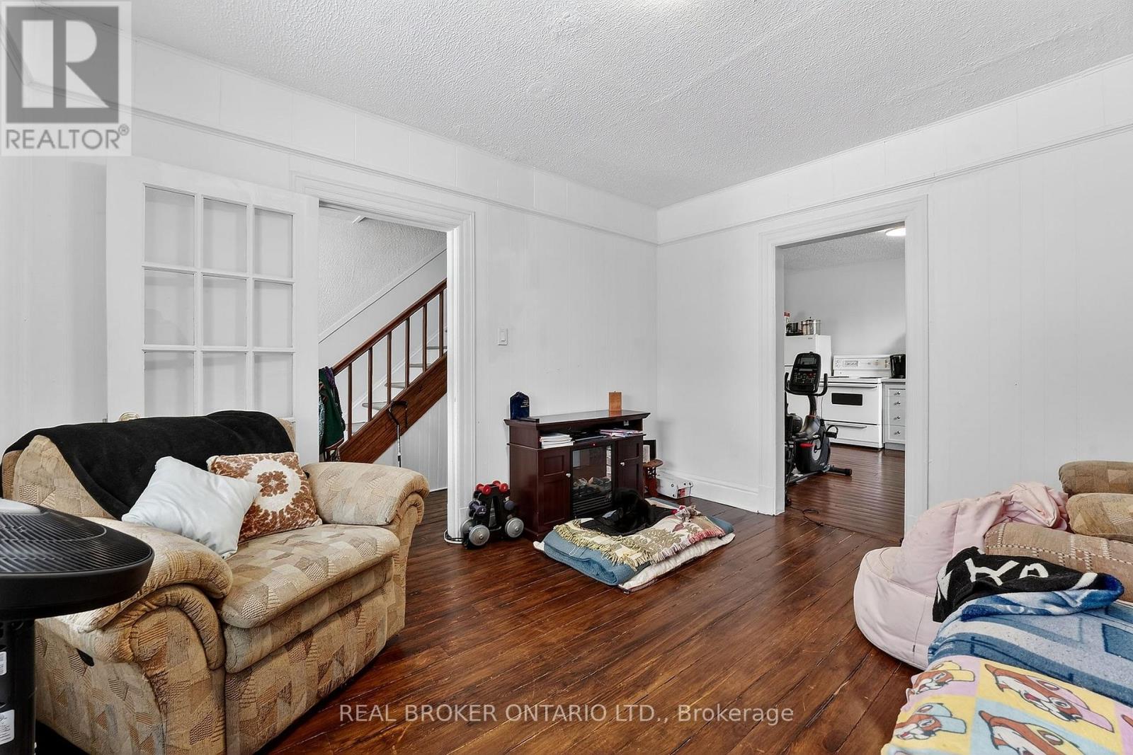 53-55 Wellington Street, Halton Hills, Ontario  L7J 2H1 - Photo 7 - W12902812