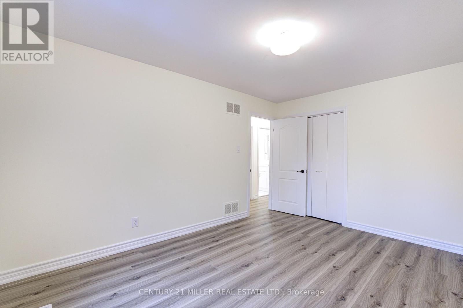 163 Castle Crescent, Oakville, Ontario  L6J 5H4 - Photo 31 - W12902820