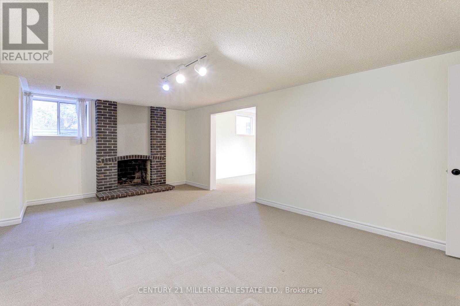 163 Castle Crescent, Oakville, Ontario  L6J 5H4 - Photo 41 - W12902820