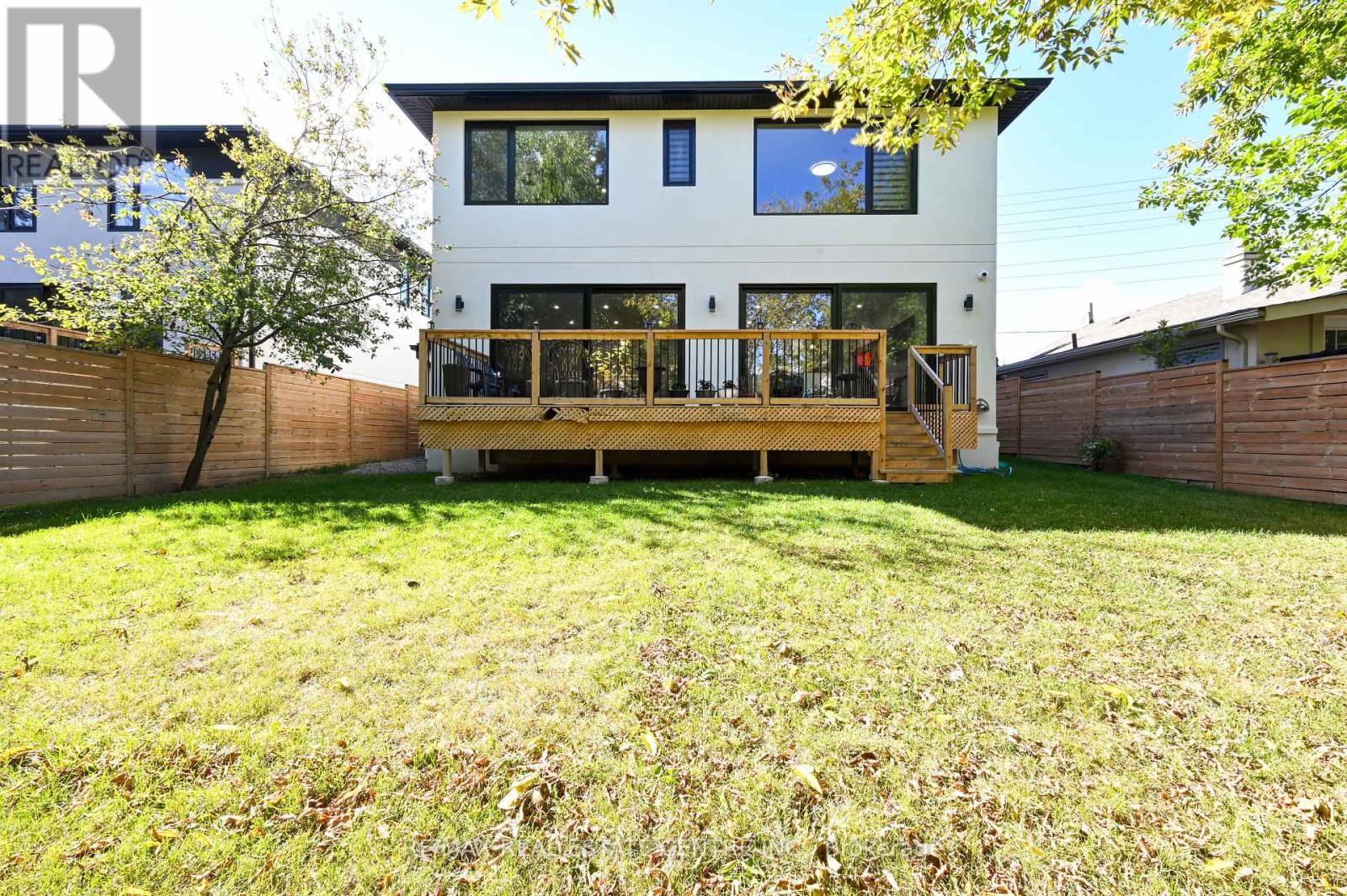 1181 Ogden Avenue, Mississauga, Ontario  L5E 2G8 - Photo 50 - W12902848