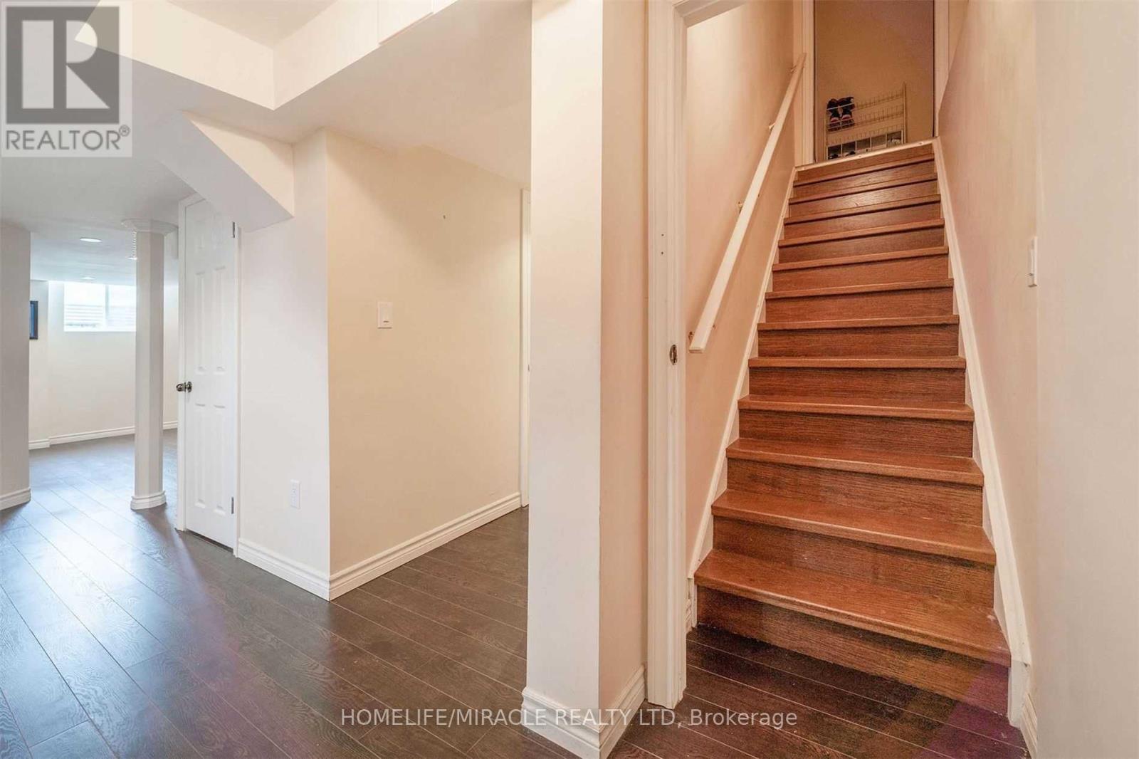 Bsmt - 21 Gosling Street, Brampton, Ontario  L6Y 0T7 - Photo 9 - W12902862