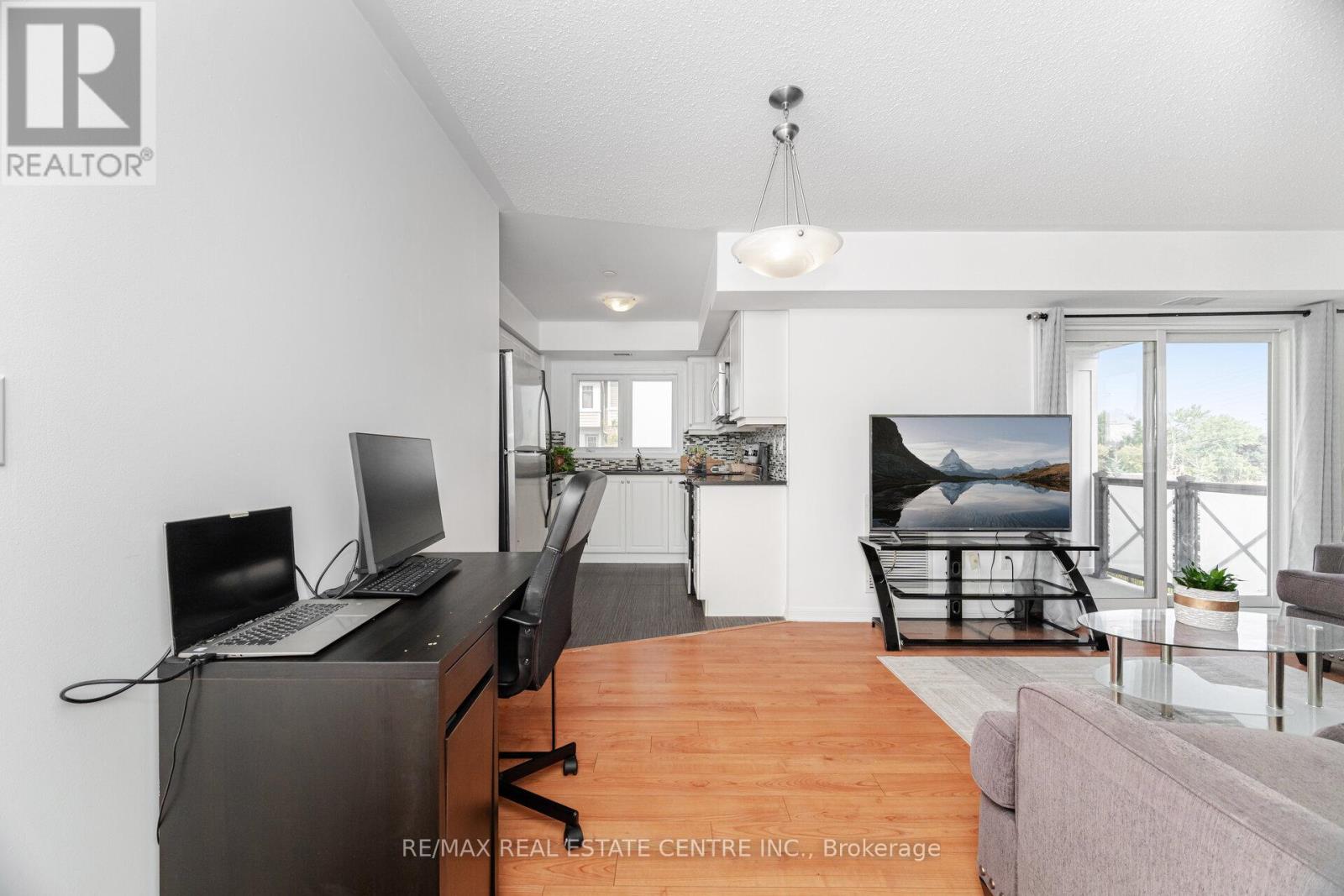 203 - 1005 Nadalin Heights, Milton, Ontario  L9T 8R4 - Photo 13 - W12902896